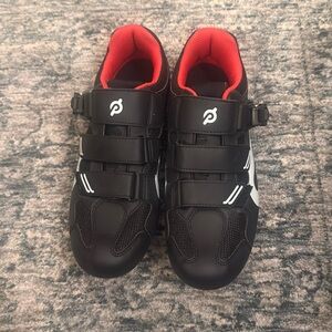 Peloton Black and Red Cycling Shoes Size 42